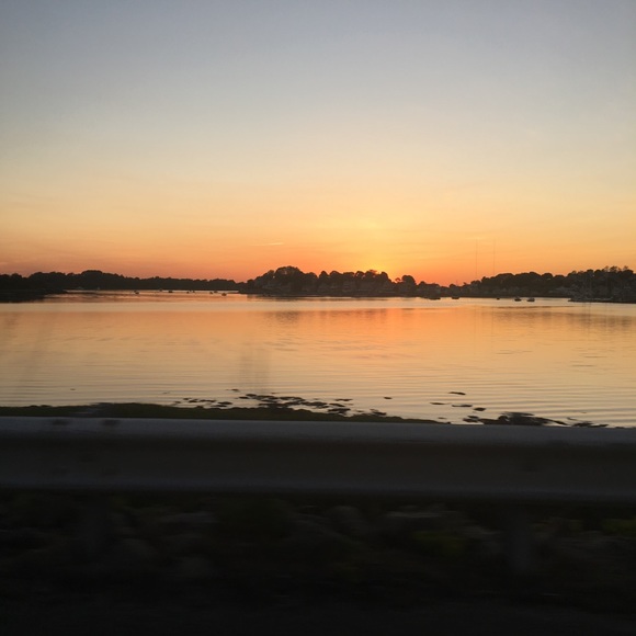 Meet your Posher, Eileen - Picture 3 of 4